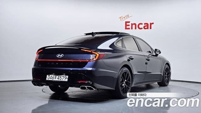 Hyundai Sonata 2019 — Фото 2/20