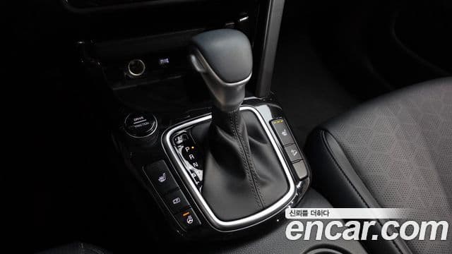 Kia Seltos 2023 — фото 9 из 20