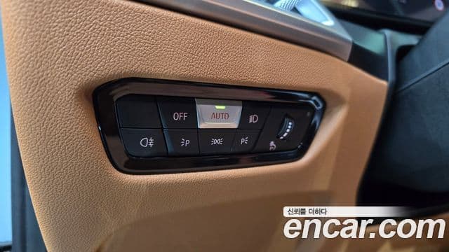 BMW 3 Series 2026 — Şəkil 14/20