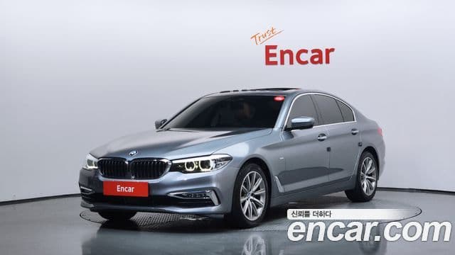 BMW 5 Series 2018 — Şəkil 1/20