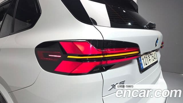 BMW X5 2024 — Photo 11/37