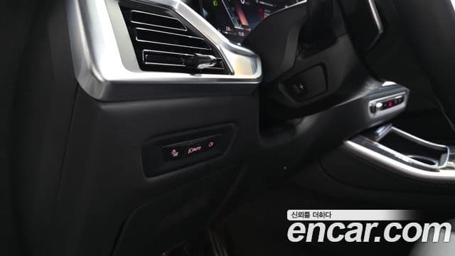 BMW X5 2024 — Photo 18/37