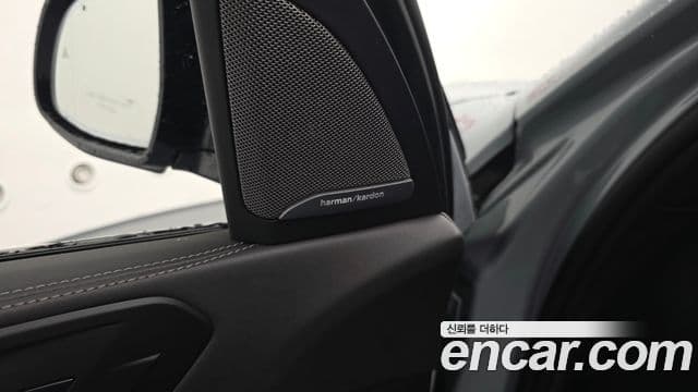 BMW X5 2025 — Photo 11/37