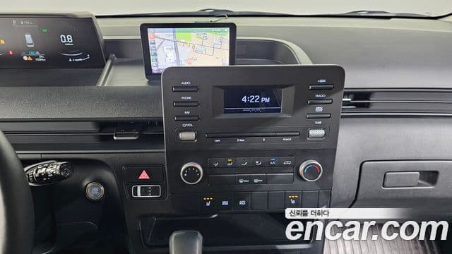 Hyundai Staria 2022 — фото 12 из 20