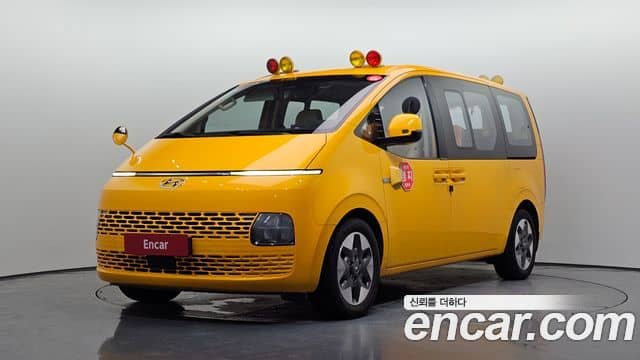 Hyundai Staria, 2021