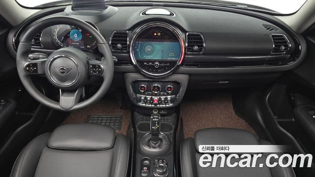 Mini Cooper Clubman 2021 — ფოტო 7/20