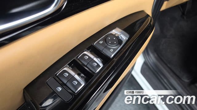 Kia Carnival 2023 — Şəkil 13/20