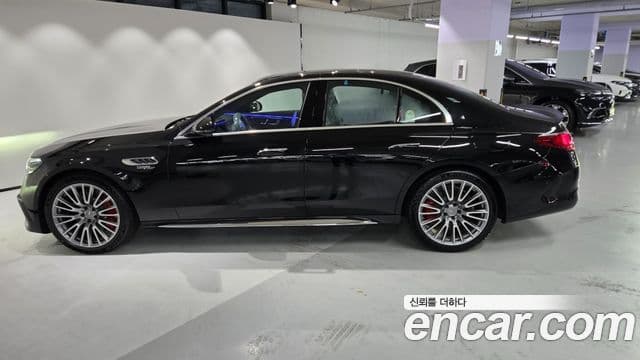 Mercedes-Benz E-Class 2025 — ფოტო 7/20