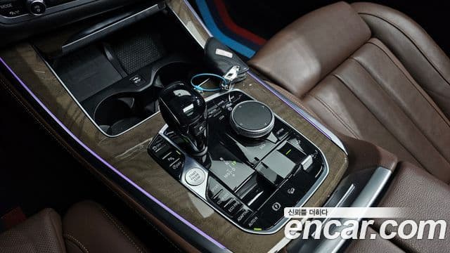 BMW X5 2019 — ფოტო 9/20
