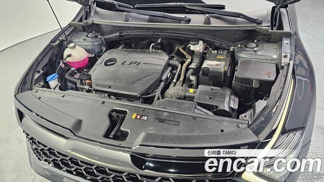 Kia Sportage 2023 — ფოტო 6/20