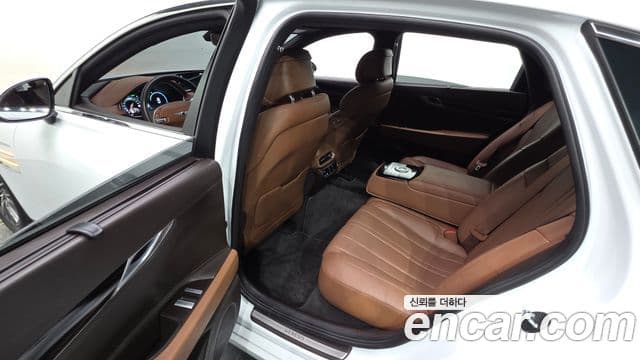Genesis Electrified G80 2021 — Şəkil 12/20