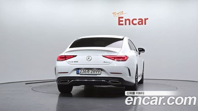 Mercedes-Benz CLS-Class 2021 — Photo 15/31