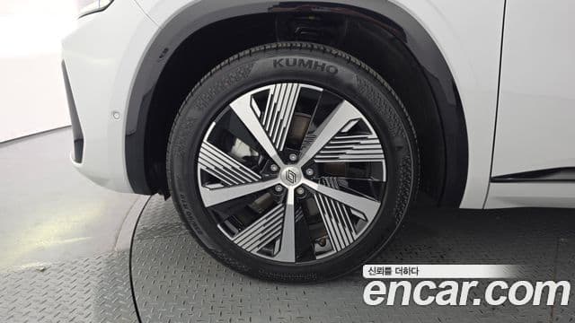 Renault Samsung Grand Koleos 2024 — Фото 5/20