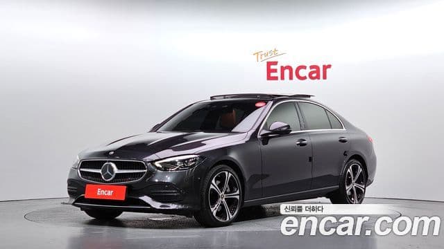 Mercedes-Benz C-Class 2023 — Фото 1/20