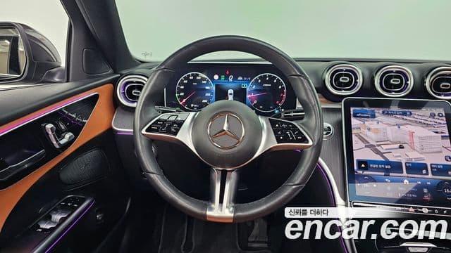 Mercedes-Benz C-Class 2023 — Фото 12/20