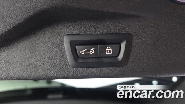 BMW X7 2023 — Photo 3/33