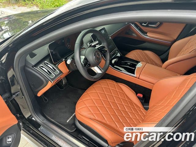 Mercedes-Benz S-Class 2025 — Photo 12/15