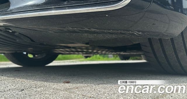 Mercedes-Benz S-Class 2025 — Photo 8/15