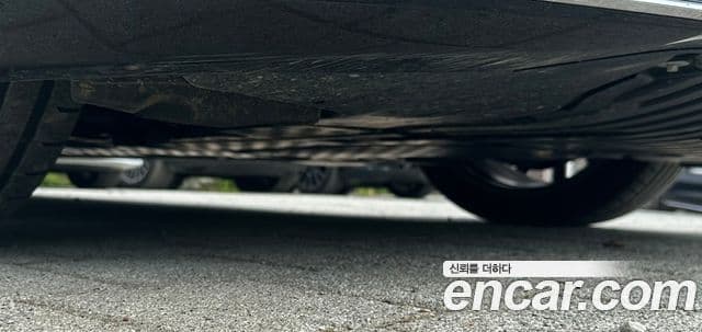 Mercedes-Benz S-Class 2025 — Photo 3/15