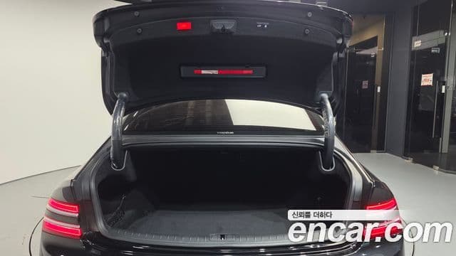 Genesis Electrified G80 2026 — фото 20 из 20