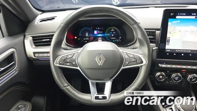 Renault Samsung Arkana 2024 — Фото 14/20