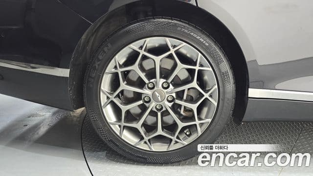 Genesis Electrified G80 2020 — фото 5 из 20