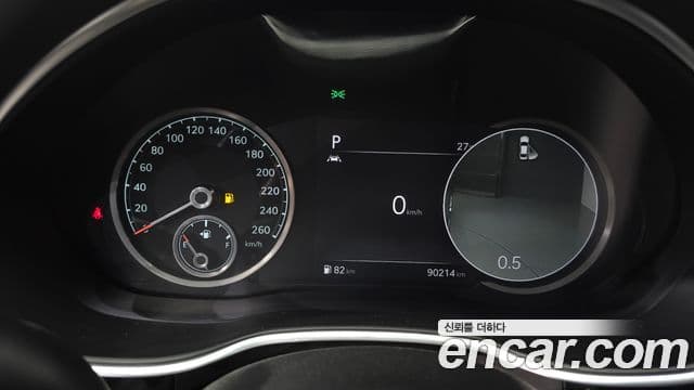Genesis Electrified G80 2020 — ფოტო 8/20