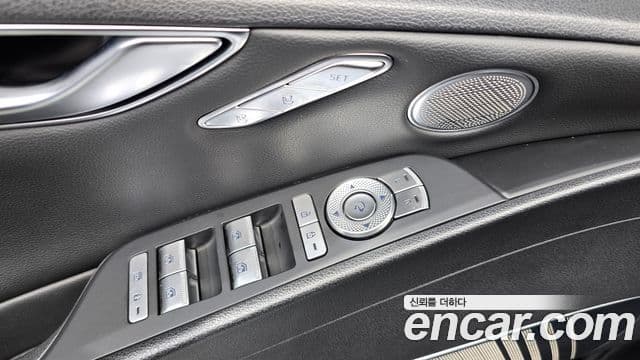 Genesis Electrified G80 2020 — фото 20 из 20