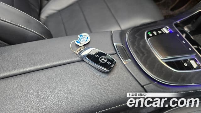 Mercedes-Benz E-Class 2020 — Şəkil 15/20