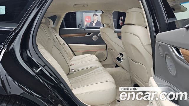 Genesis Electrified G80 2024 — фото 11 из 20