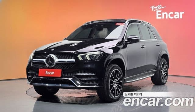 Mercedes-Benz GLE-Class 2023 — Фото 1/20