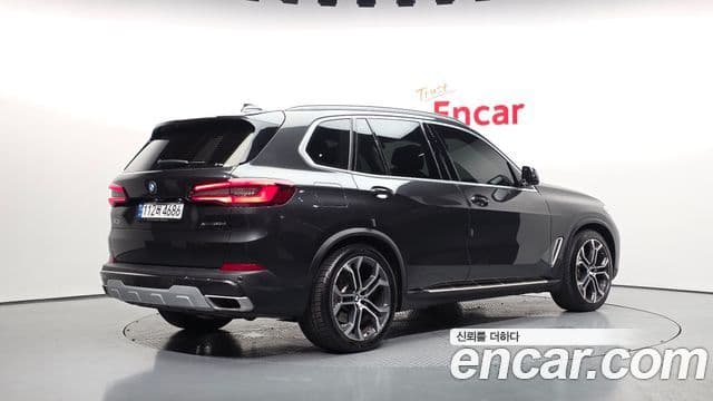 BMW X5 2022 — Фото 2/20