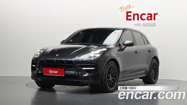 Porsche Macan, 2020