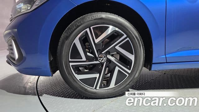 Volkswagen Jetta 2023 — фото 4 из 20