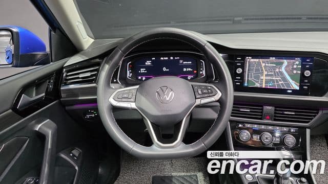 Volkswagen Jetta 2023 — фото 13 из 20