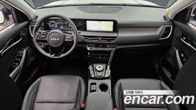 Kia Seltos 2025 — Şəkil 10/20