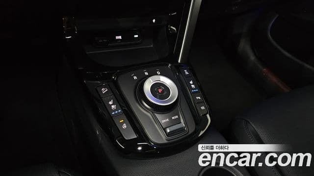 Kia Seltos 2025 — Şəkil 7/20