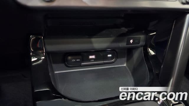 Kia Seltos 2025 — Şəkil 12/20