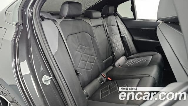 BMW 5 Series 2025 — ფოტო 11/20