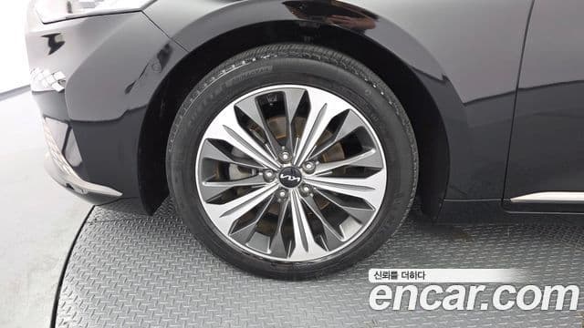 Kia K8 2022 — фото 5 из 20