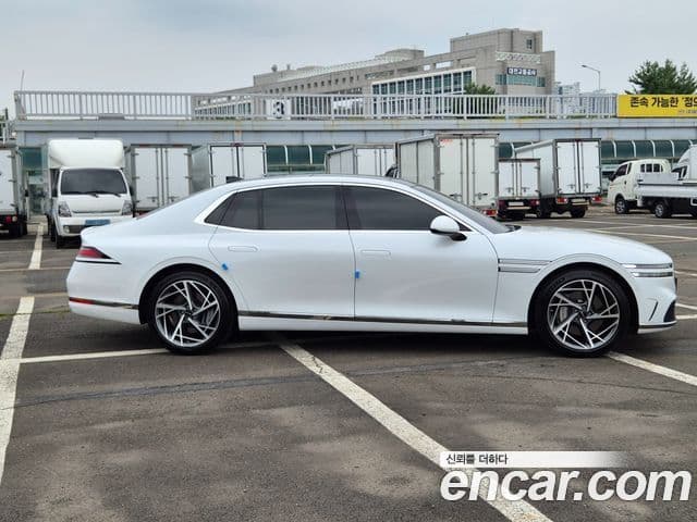 Genesis G90 2023 — Şəkil 3/17