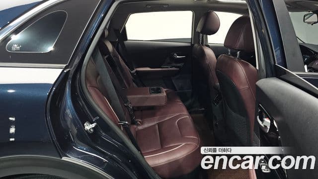 Kia Niro 2021 — Фото 11/20