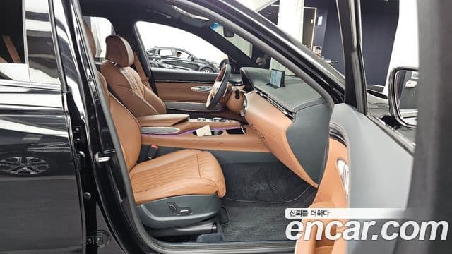 Genesis GV70 2022 — фото 11 из 20