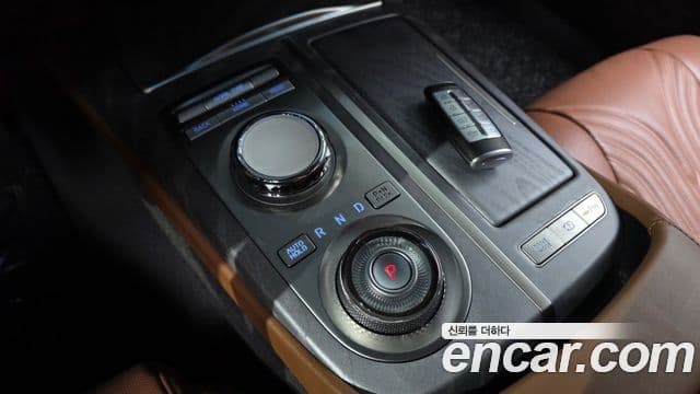 Genesis Electrified G80 2023 — ფოტო 9/20