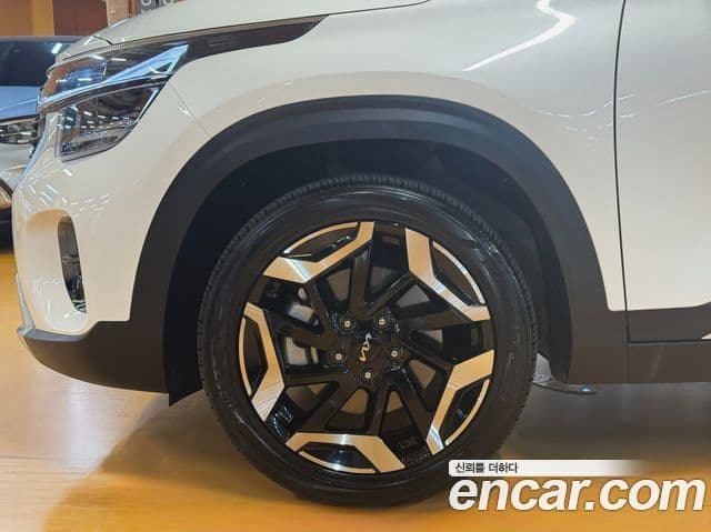 Kia Seltos 2025 — фото 5 из 20