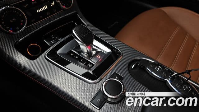 Mercedes-Benz SLC-Class 2018 — ფოტო 9/20