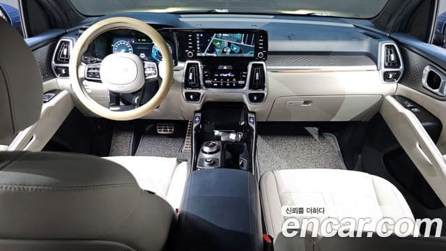 Kia Sorento 2023 — Фото 7/20