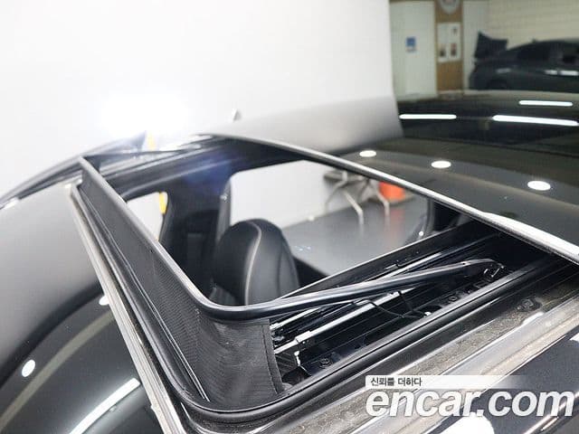 Genesis G90 2022 — ფოტო 13/20