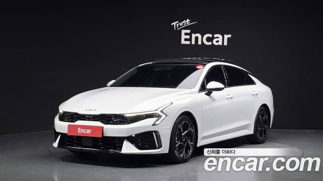 Kia K5, 2025