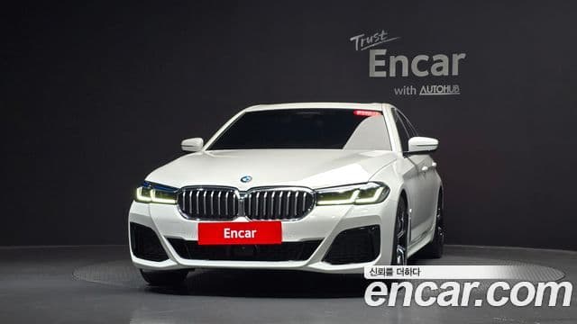 BMW 5 Series 2023 — Şəkil 3/20